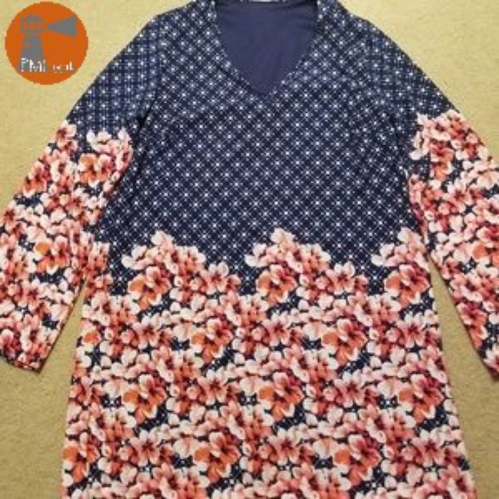 Peach Love California Medium Tunic Long Sleeve Blue White Pink Floral